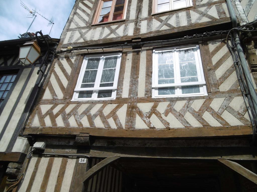 Le Clocher Sainte Catherine Appartement Honfleur Kamer foto