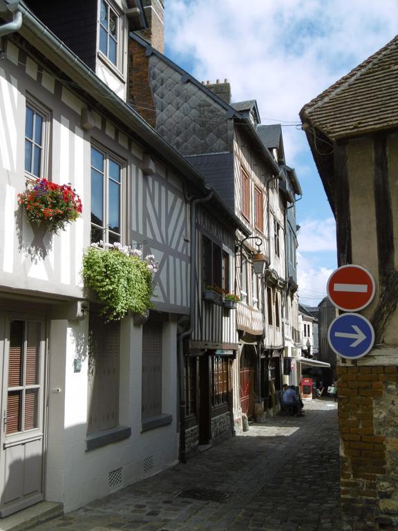 Le Clocher Sainte Catherine Appartement Honfleur Kamer foto